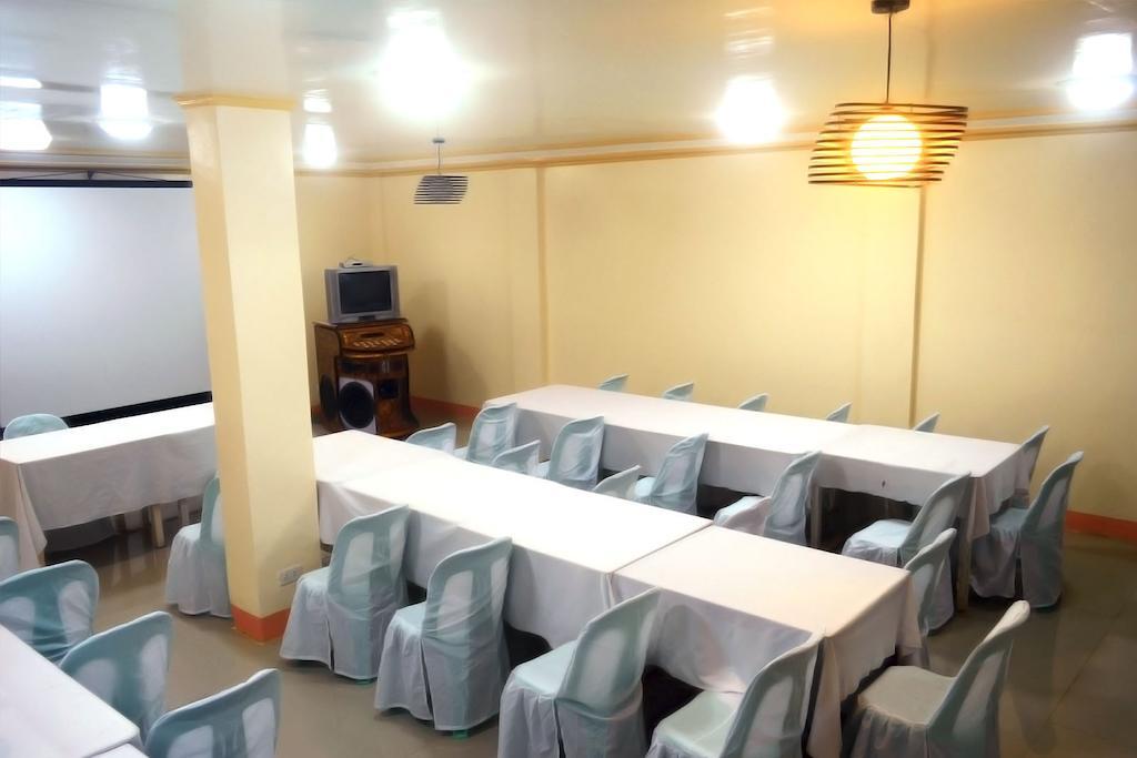 Alliyah'S Beach Resort Balabag  エクステリア 写真